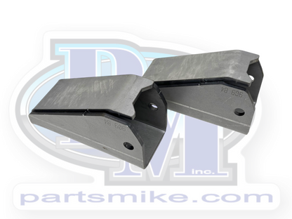 Lower Frame Link Mount Bracket, 2-5/8" Mounting Width, 9/16" Bolt Hole, (PM4400-0110)