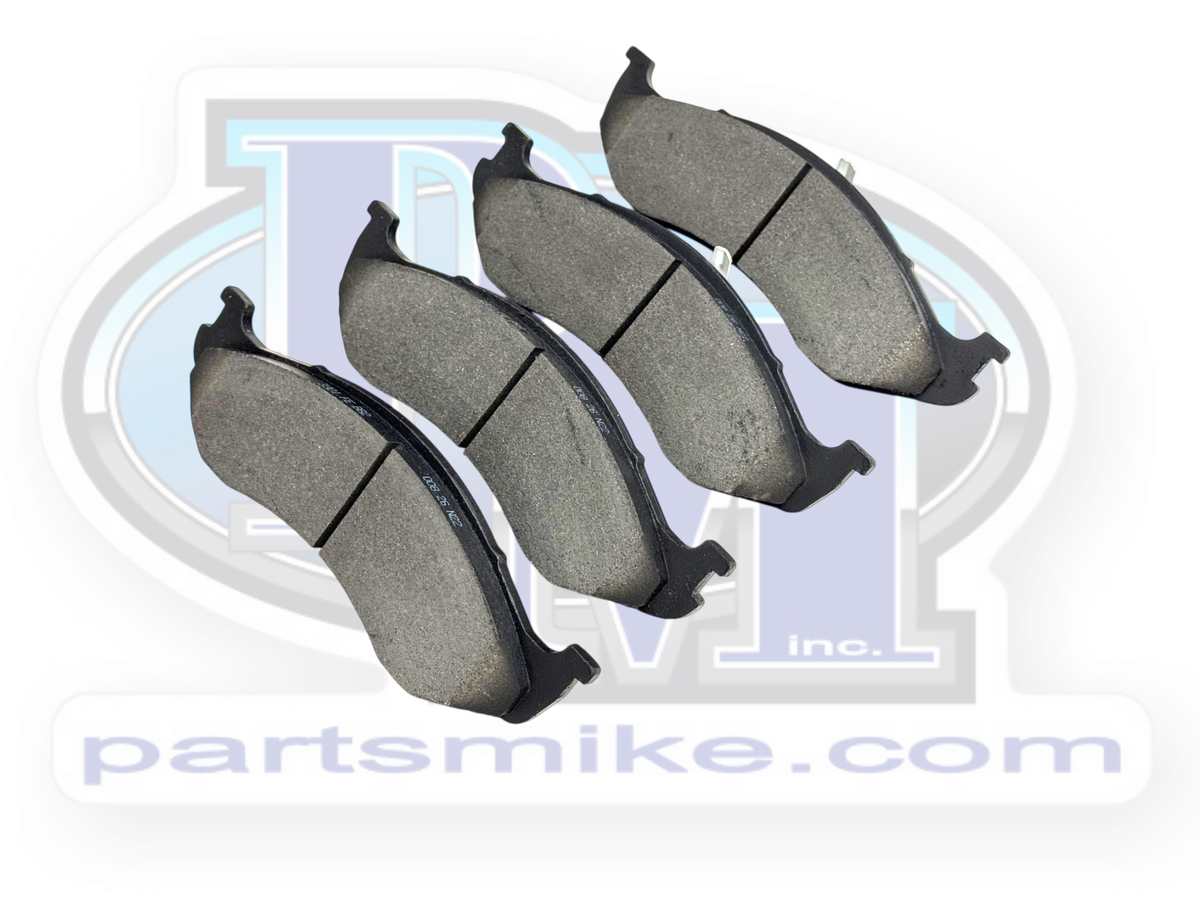 Jeep TJ, Front Brake Pads, Semi Metallic (MKD477)